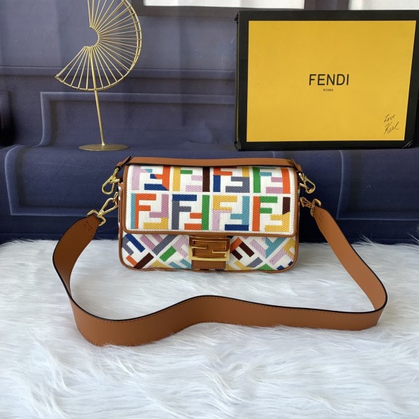 フェンディバッグコピー 定番人気2021新品 FENDI レディース ショルダーバッグ