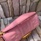 フェンディバッグコピー 2021新品注目度NO.1 FENDI レディース ショルダーバッグ