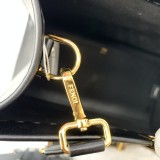 フェンディバッグコピー 2021新品注目度NO.1 FENDI レディース トートバッグ