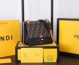フェンディバッグコピー 大人気2021新品 FENDI レディース ショルダーバッグ