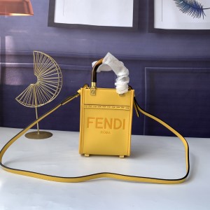 フェンディバッグコピー 定番人気2021新品 FENDI レディース トートバッグ