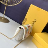 フェンディバッグコピー 大人気2021新品 FENDI レディース ショルダーバッグ