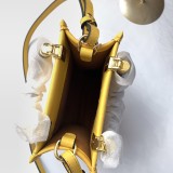 フェンディバッグコピー 定番人気2021新品 FENDI レディース トートバッグ