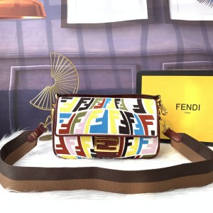 フェンディバッグコピー 2021新品注目度NO.1 FENDI レディース ショルダーバッグ