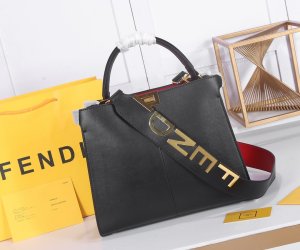 フェンディバッグコピー 大人気2021新品 FENDI レディース トートバッグ
