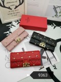 ヴァレンティノ財布コピー 定番人気2021新品 Valentino レディース 長財布