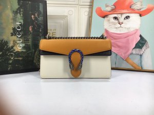 グッチバッグコピー 大人気2021新品 GUCCI レディース ショルダーバッグ