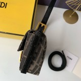 フェンディバッグコピー 2021新品注目度NO.1 FENDI レディース ハンドバッグ