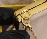 フェンディバッグコピー 大人気2022新品 FENDI レディース ショルダーバッグ