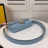 フェンディバッグコピー 2022新品注目度NO.1 FENDI レディース ショルダーバッグ