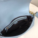 フェンディバッグコピー 2022新品注目度NO.1 FENDI レディース ショルダーバッグ