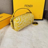 フェンディバッグコピー 2022新品注目度NO.1 FENDI レディース ハンドバッグ