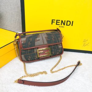 フェンディバッグコピー 定番人気2022新品 FENDI レディース ショルダーバッグ
