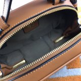 フェンディバッグコピー 大人気2022新品 FENDI レディース ショルダーバッグ