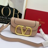 ヴァレンティノバッグコピー 定番人気2022新品 Valentino レディース ショルダーバッグ