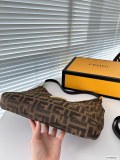 フェンディバッグコピー 大人気2023新品 FENDI レディース トートバッグ
