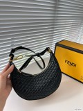 フェンディバッグコピー 2023新品注目度NO.1 FENDI レディース ショルダーバッグ