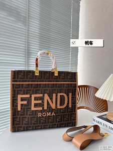 フェンディバッグコピー 大人気2023新品 FENDI レディース ハンドバッグ