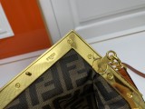 フェンディバッグコピー 大人気2023新品 FENDI レディース ショルダーバッグ