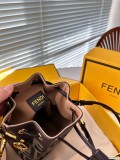 フェンディバッグコピー 大人気2023新品 FENDI レディース バケツバッグ