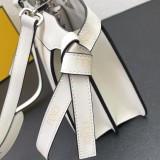 フェンディバッグコピー 2023新品注目度NO.1 FENDI レディース ハンドバッグ