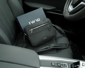 高品質♪♪♪ 2024 ディオール 新作ショルダーバッグスーパーコピー