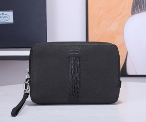 売上総額１位！ 2024 プラダ 新作クラッチバッグ偽物