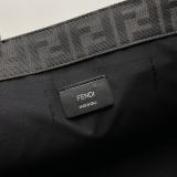 日本未入荷 2024 フェンディ 新作トートバッグコピー