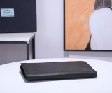 【大特価】 2024 プラダ 新作クラッチバッグ偽物