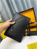 完売必至 2024 フェンディ 新作クラッチバッグコピー