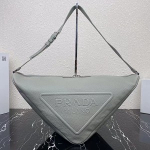 定番人気！ 2024 プラダ 新作ショルダーバッグコピー