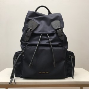 ★日本!!人気！ 2024 バーバリー 新作バックパック偽物