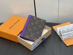 人気爆発☆ ルイヴィトン レディース 折り財布 偽物 M82862