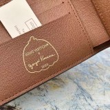 完売必至 ルイヴィトン 男女兼用 折り財布 偽物 M60895