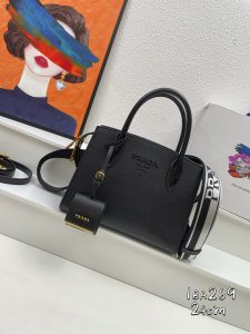 累積売上総額第１位！2024 プラダ 新作 ハンドバック スーパーコピー 1BA269