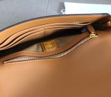 入手困難品！ 2024 サンローラン 新作 ショルダーバッグ スーパーコピー 6226