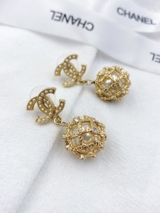 注目度抜群！シャネル ピアス 偽物