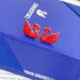 希少♪限定 スワロフスキー ピアス 偽物 2色