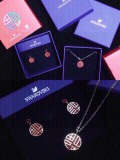 即発送！スワロフスキー ピアス コピー