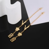 使い勝手良し ヴェルサーチェ ピアス 偽物