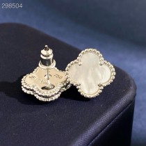 高品質♪♪♪ ヴァンクリーフ ピアス スーパーコピー 8色