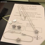 ☆超人気☆ ヴァンクリーフ ネックレス コピー