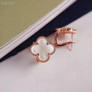 累積売上総額第１位！ヴァンクリーフ ピアス スーパーコピー 6色