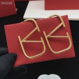 新色登場☆ ヴァレンティノ ピアス コピー