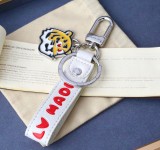 日本未入荷 ルイヴィトン キーホルダー 偽物
