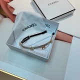 日本未入荷 シャネル ヘアバンド 偽物