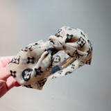 絶対欲しい！ルイヴィトン ヘアバンド コピー