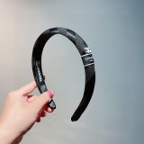 【即発】★ シャネル ヘアバンド 偽物