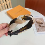超希少！ルイヴィトン ヘアバンド 偽物