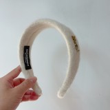 世界中で大人気♪ イヴサンローラン ヘアバンド スーパーコピー